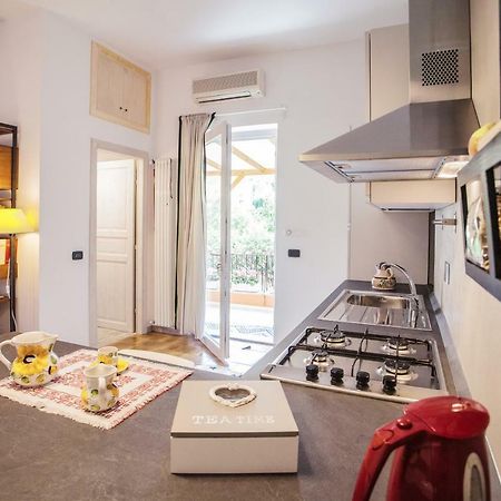 Roma, Deliziosa Casa Indipendente Immersa Nel Verde Villa Luaran gambar